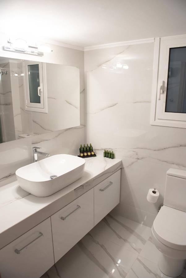 Апартаменты Newly Renovated Flat 500M From Subway Station Афины Экстерьер фото